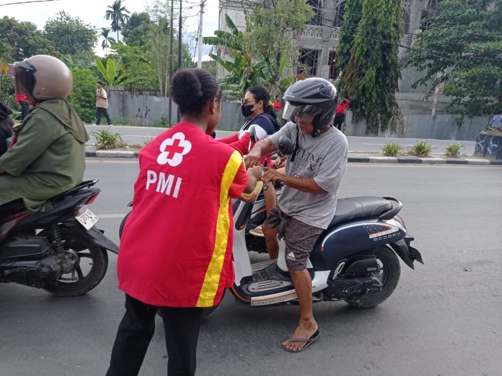 Bagi Takjil SMKS YPKP Sentani 15032025 (4)