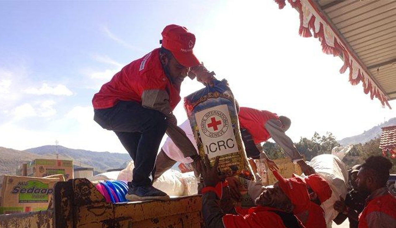 <span class="jet-engine-query-count query-254 count-type-total" data-query="254">3</span> layanan