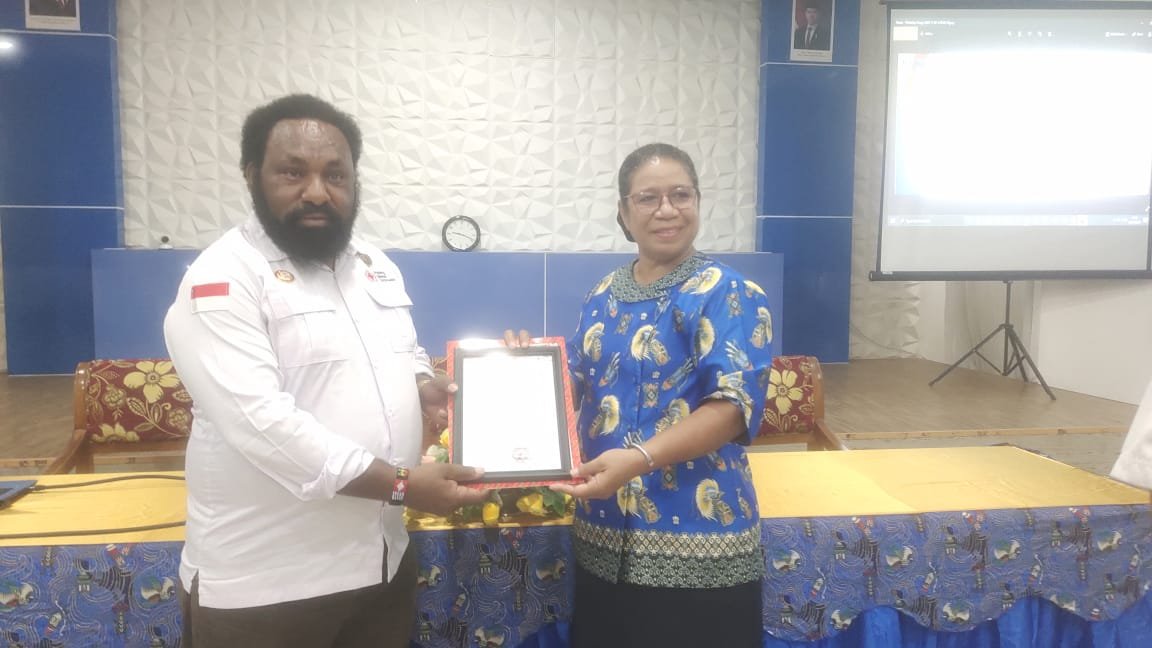 Sekolah Negeri Khusus Pariwisata (SNKP) Papua Bentuk PMR Wira