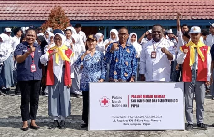 Penandatanganan MOU & Pengukuhan PMR Unit SNK Agribisnis dan Agroteknologi Papua